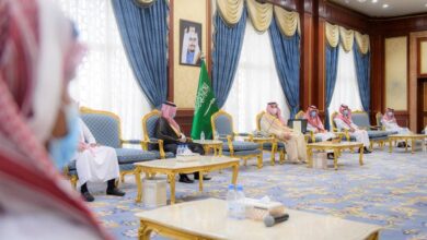 فيصل بن سلمان يُكرم مكافحة المخدرات