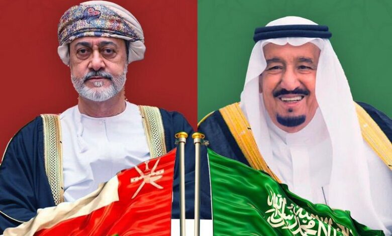 ترحيب سعودي كبير بـسلطان عُمان ضيف الملك سلمان