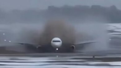 هبوط لطائرة على مدرج طيني | صحيفة أشجان الإلكترونية